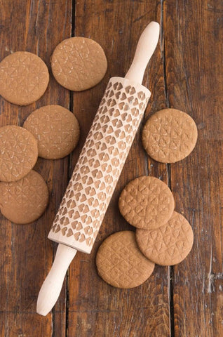 engraved rolling pin, hearts