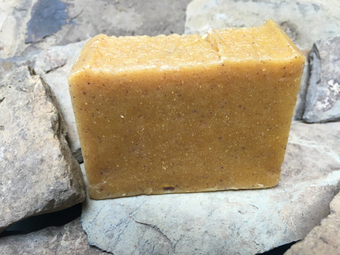 organic holiday spice soap made from all-natural food grade organic oils & essential oils. vegan. small batch locally made.