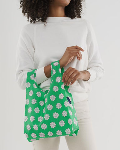 baby baggu green daisy reusable shopping bag holds up to 50lbs. made from 40% recycled ripstop nylon