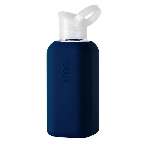 squireme navy 500ml borosilicate glass water bottle with silicone sleeve