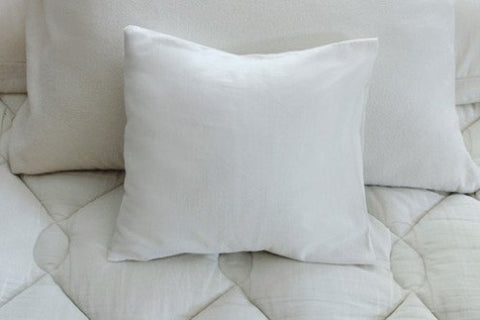 savvy rest organic wool travel pillow